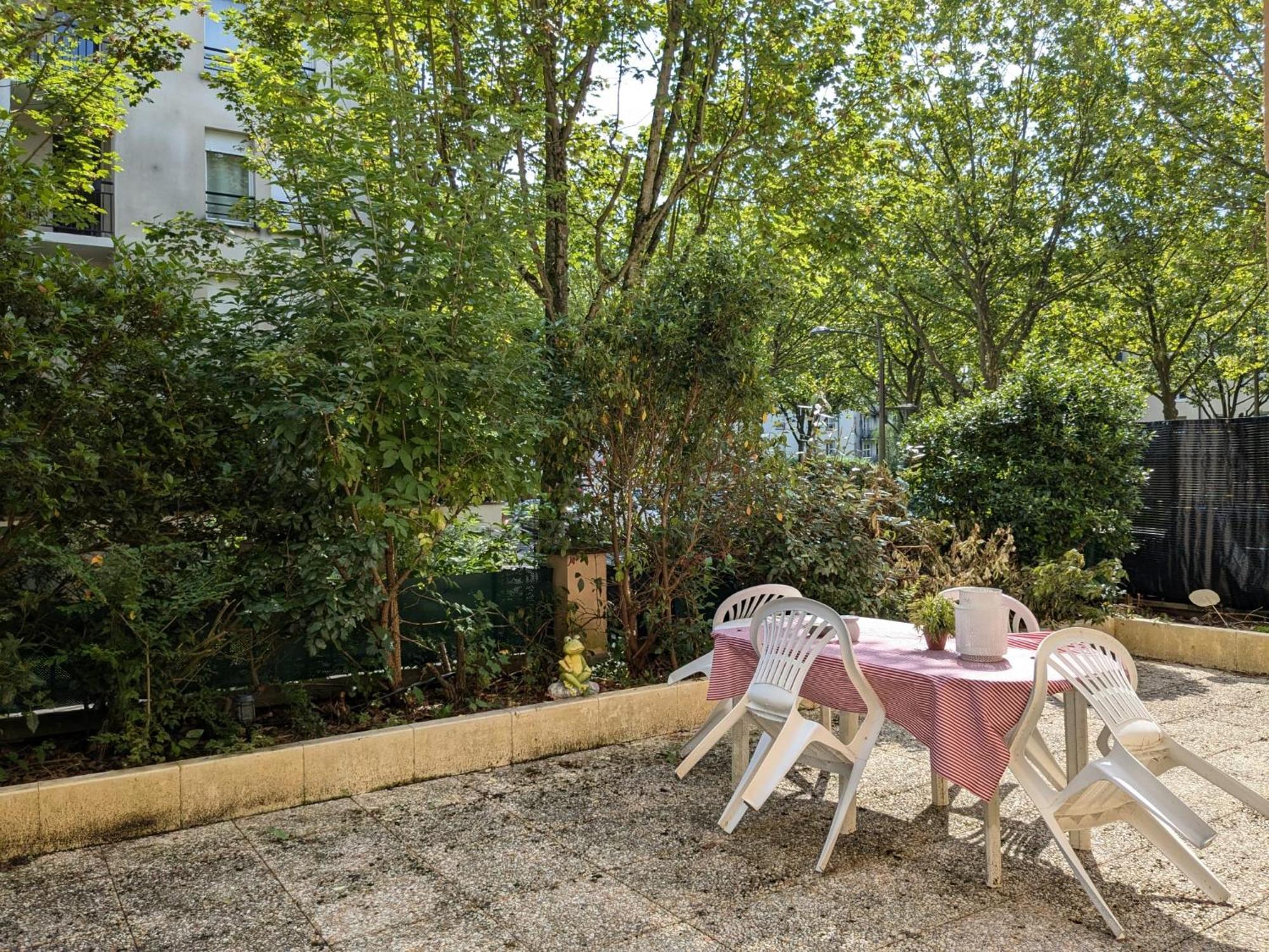 Appartement F3 Proche Disneyland Bussy-Saint-Georges Extérieur photo