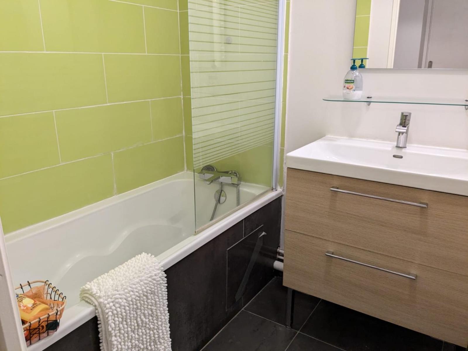 Appartement F3 Proche Disneyland Bussy-Saint-Georges Extérieur photo